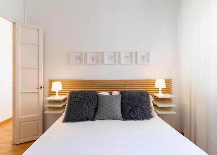 Апартаменти La Torre De Menacho